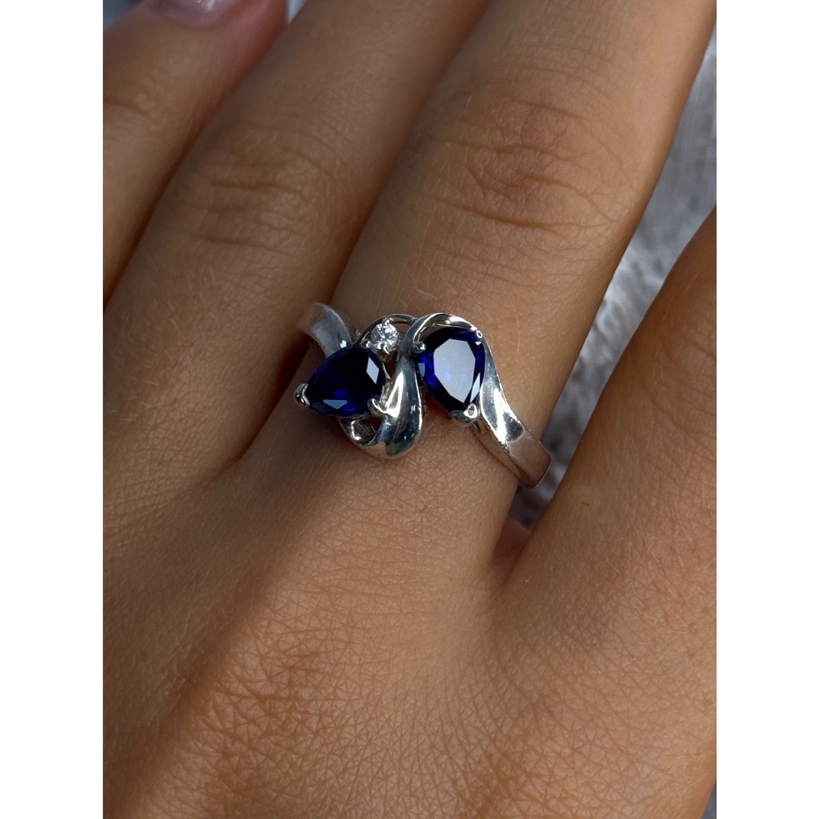 925 Sterling Silver Sapphire Cz Ring Size 9 99$